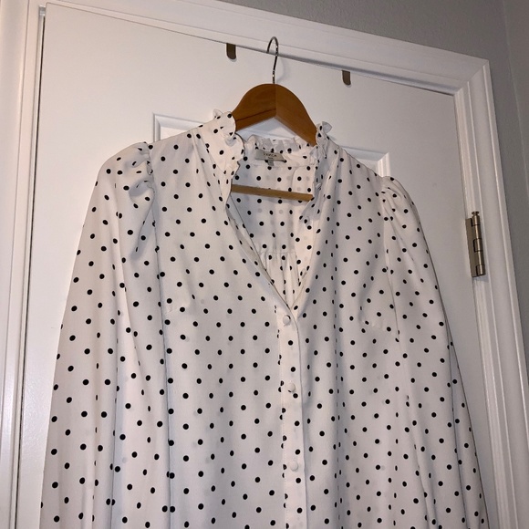 Black and White Blouse - Picture 1 of 3